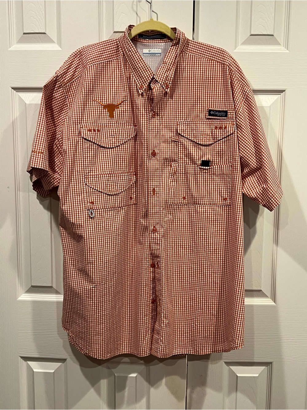 Columbia Men’s Longhorns Short Sleeve Button-Up Fishing Shirt - Orange Gingham